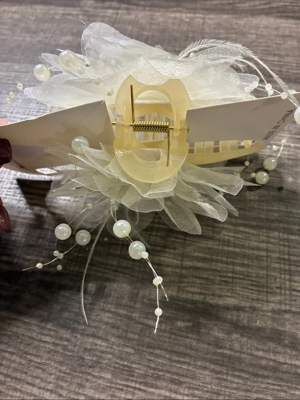 Fashion Jewelry Ivory Pearl Floral Hair Clip